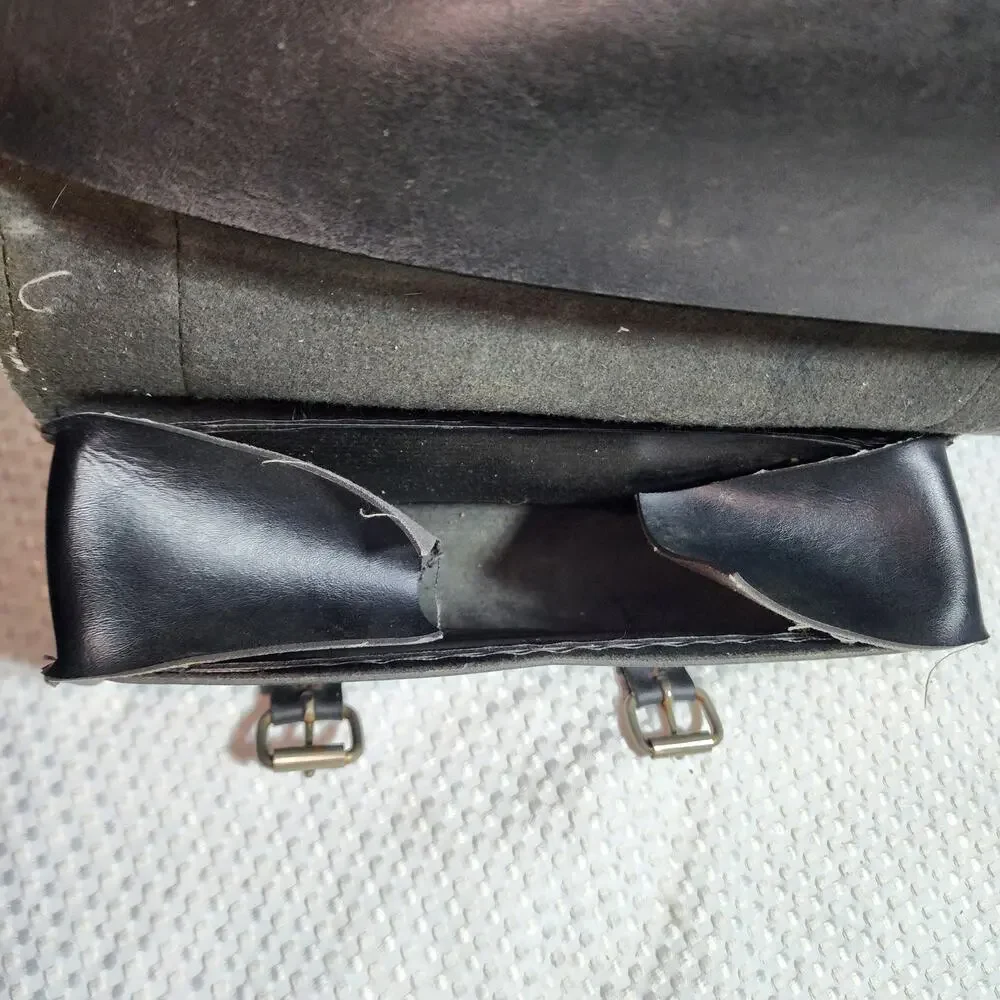 WILLIE & MAX EUC LEATHER MOTORCYCLE TOOL BAG